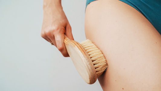 🧘Dry Brushing 101: How to Do It & 5 Key Benefits